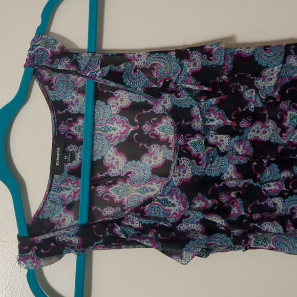 Express Top - Picture 3 of 7